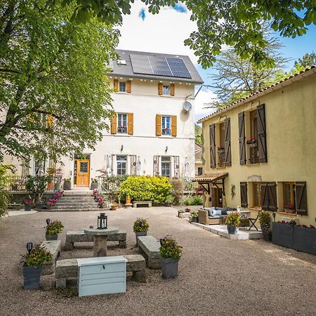 Gites Du Caylar - Chambres Et Appartments Le Caylar Dış mekan fotoğraf