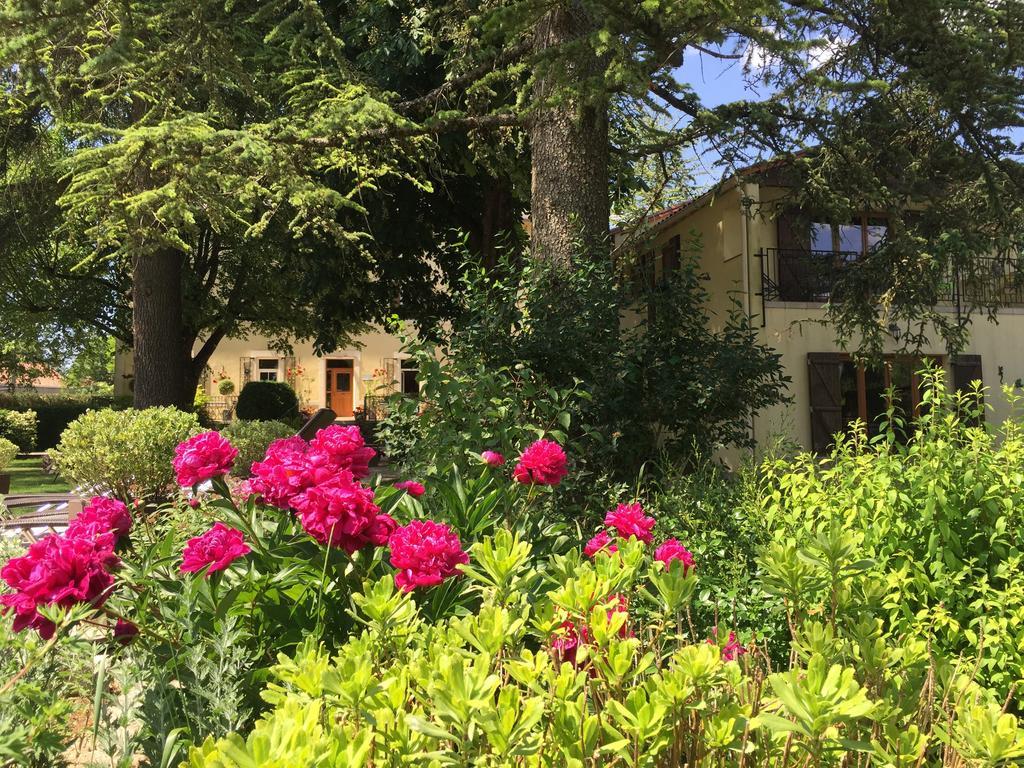 Gites Du Caylar - Chambres Et Appartments Le Caylar Dış mekan fotoğraf