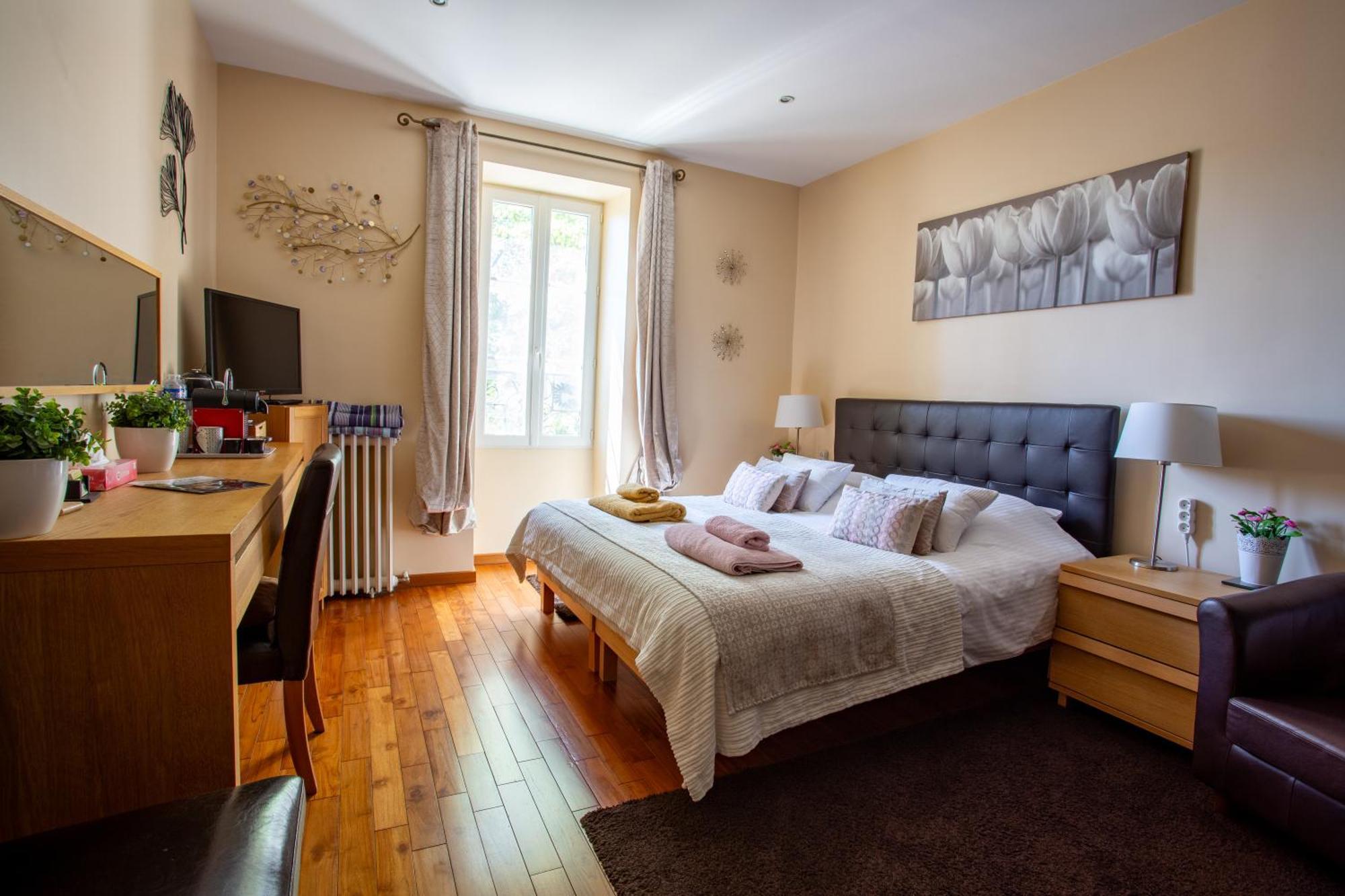 Gites Du Caylar - Chambres Et Appartments Le Caylar Dış mekan fotoğraf
