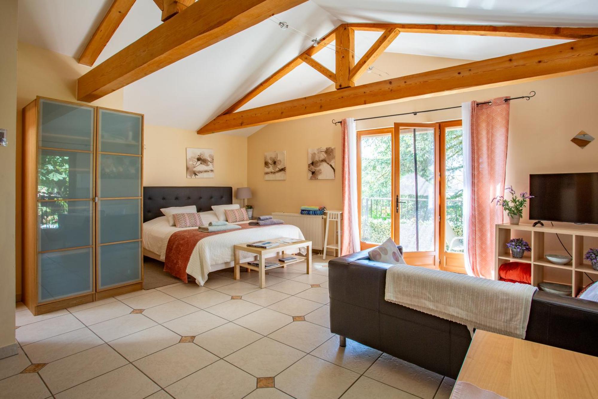Gites Du Caylar - Chambres Et Appartments Le Caylar Dış mekan fotoğraf