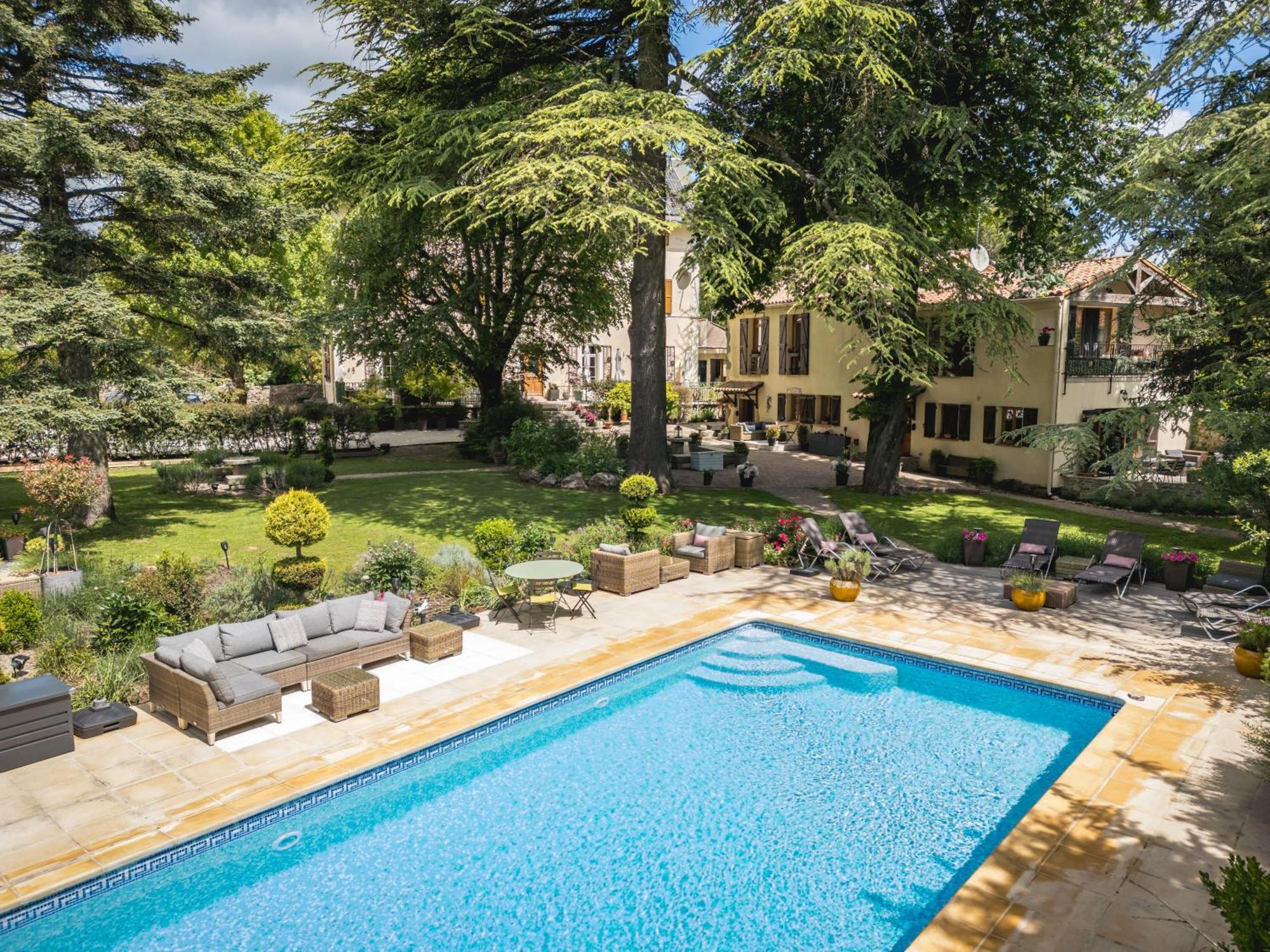Gites Du Caylar - Chambres Et Appartments Le Caylar Dış mekan fotoğraf