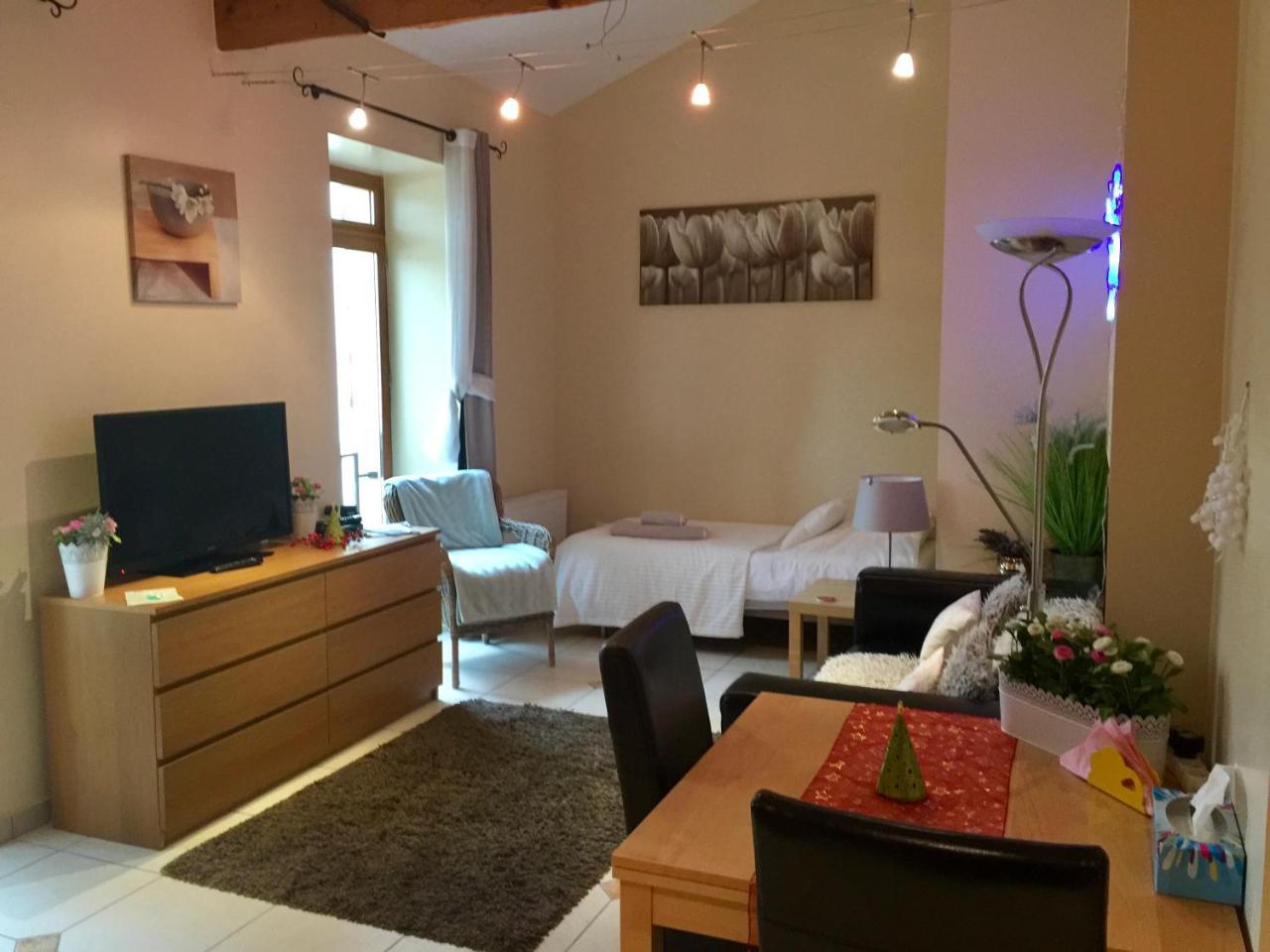Gites Du Caylar - Chambres Et Appartments Le Caylar Dış mekan fotoğraf